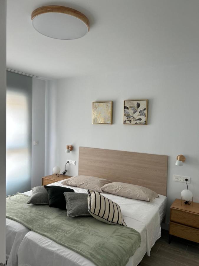 Apartamentos Breton 17 Double Deluxe Alicante Exteriér fotografie